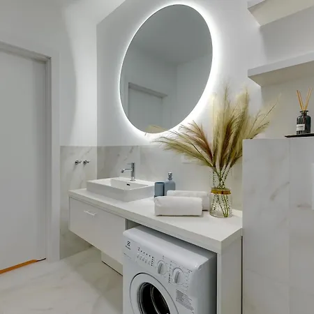Apartment Flatbook Trimare Z Bilardem I Parkingiem
