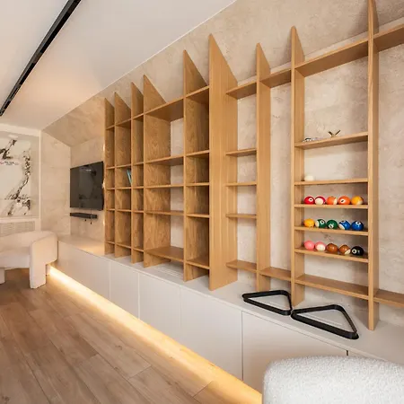 Apartment Flatbook Trimare Z Bilardem I Parkingiem *